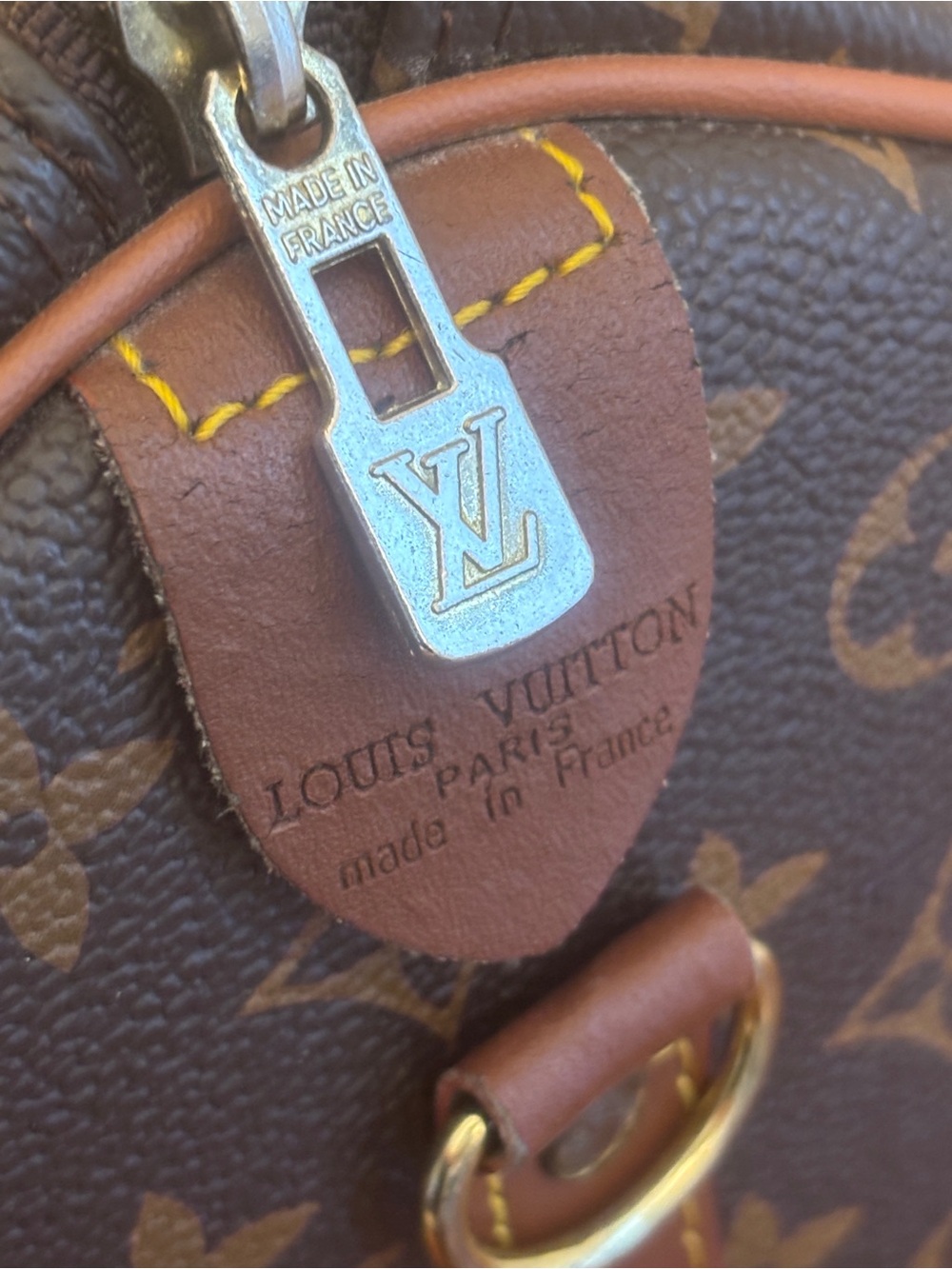 Authentic Vintage Louis Vuitton Monogram Speedy 30 - Picture 16 of 16